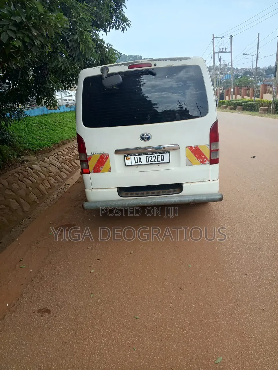 Toyota Grand HiAce 2020 White