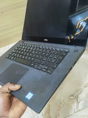 Laptop Dell Precision 15 5540 16GB Intel Core i7 SSD 512GB