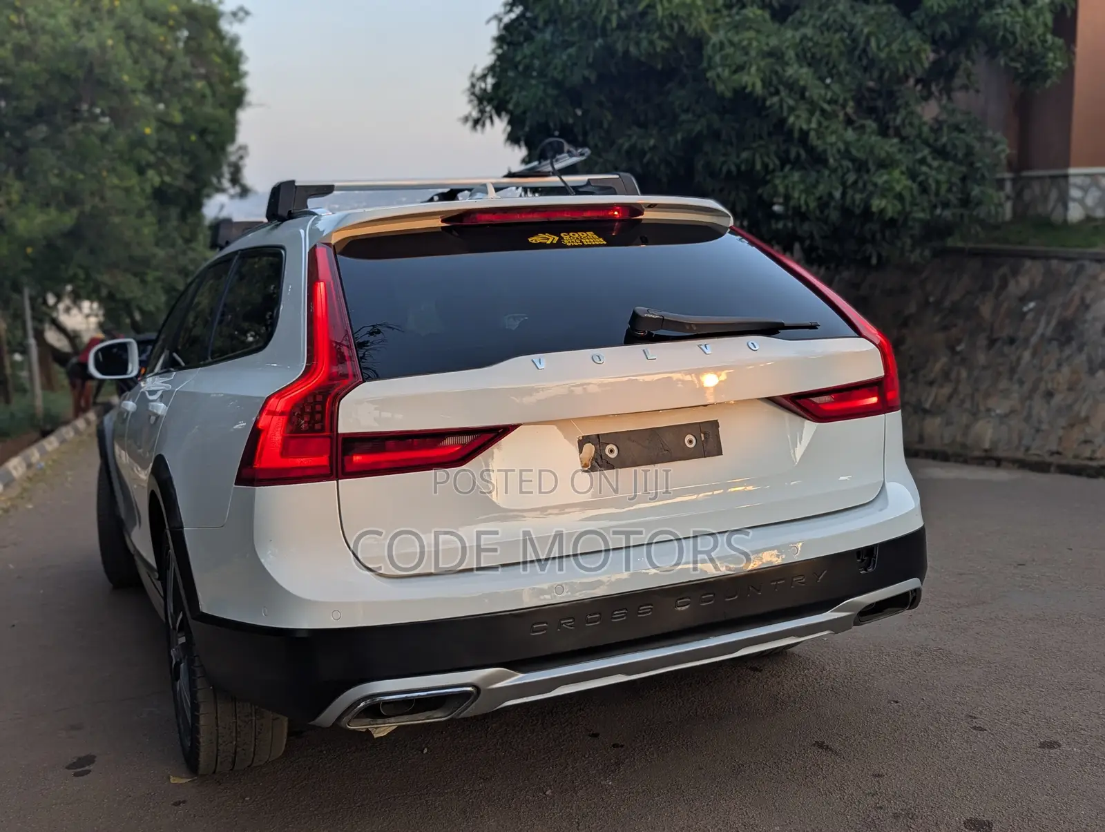 Volvo V90 2017 White
