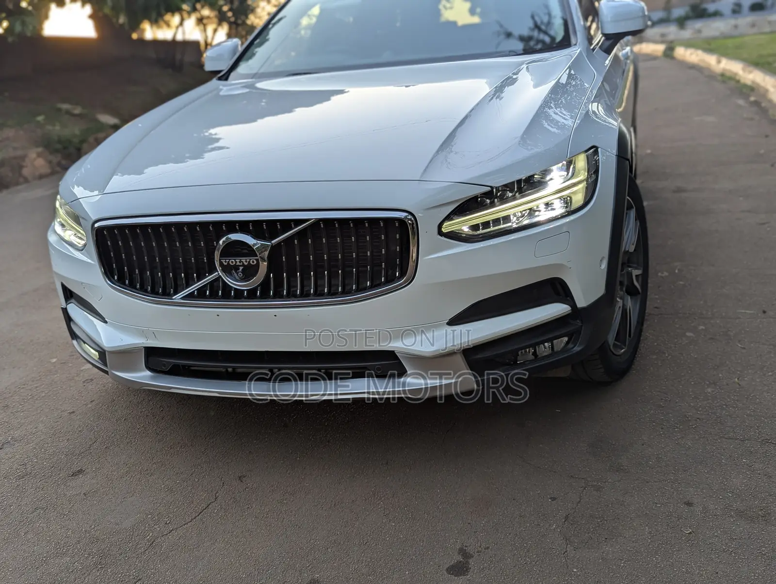 Volvo V90 2017 White