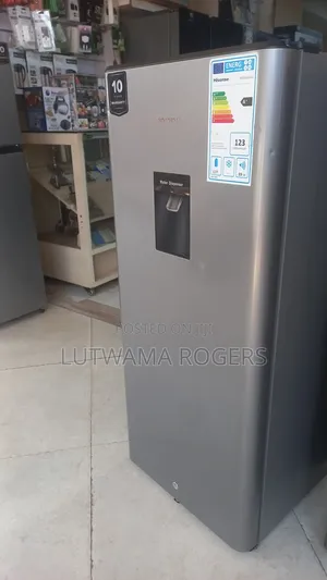 Hisense Fridge 229ltrs With Water Dispenser