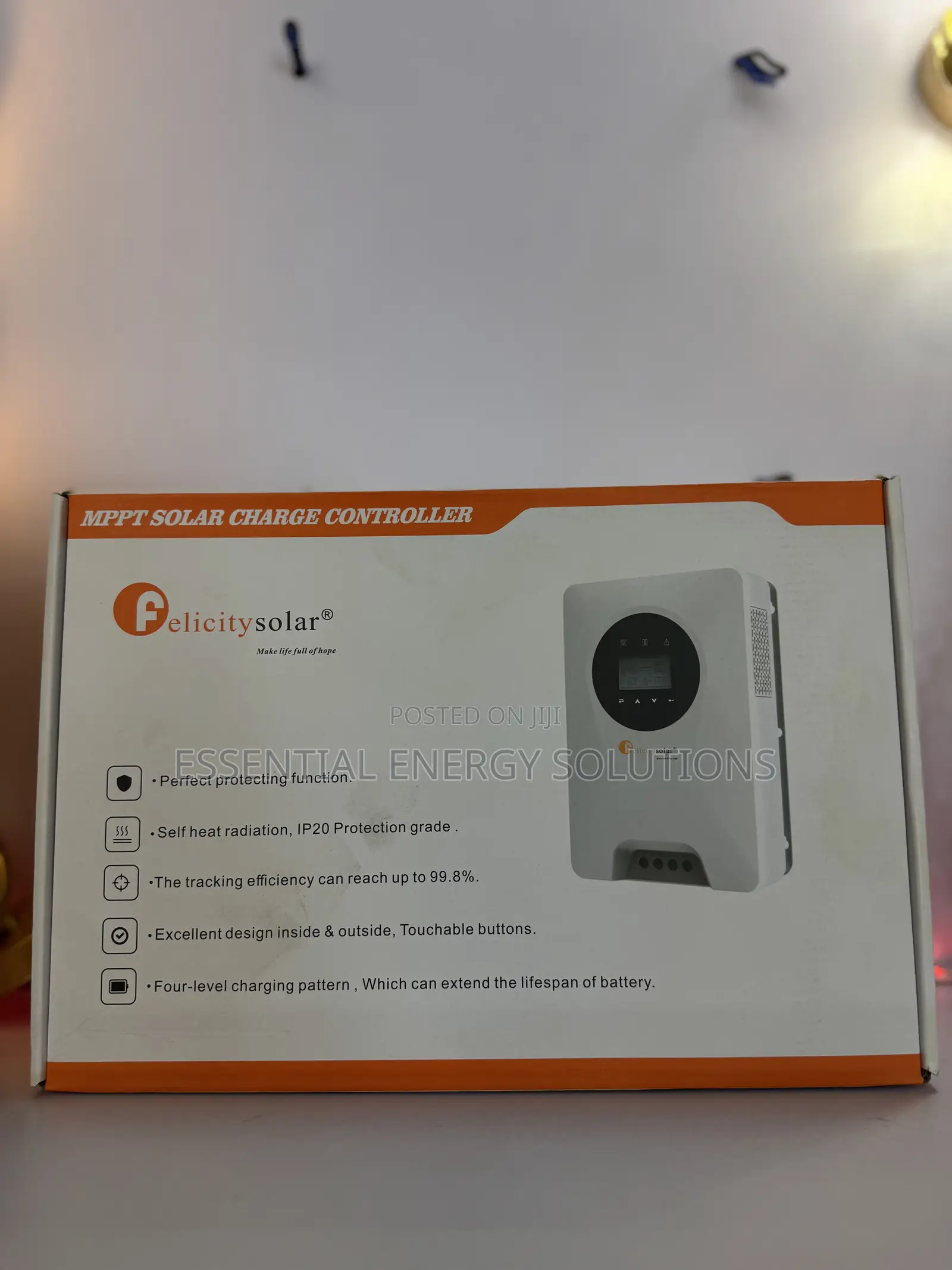 100a MPPT Charge Controller
