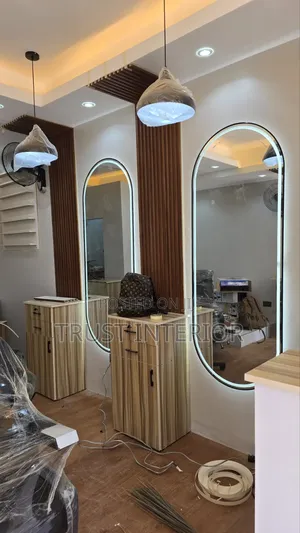 Saloon Fitters 6801