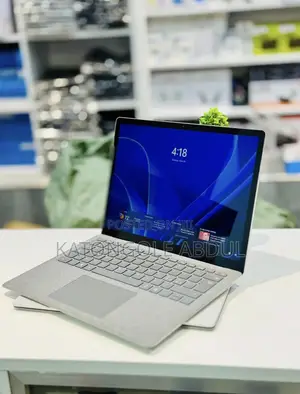 New Laptop Microsoft Surface Laptop 3 16GB Intel Core i7 SSD 256GB