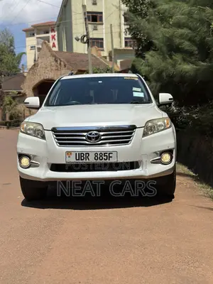 Toyota Vanguard 2012 Pearl