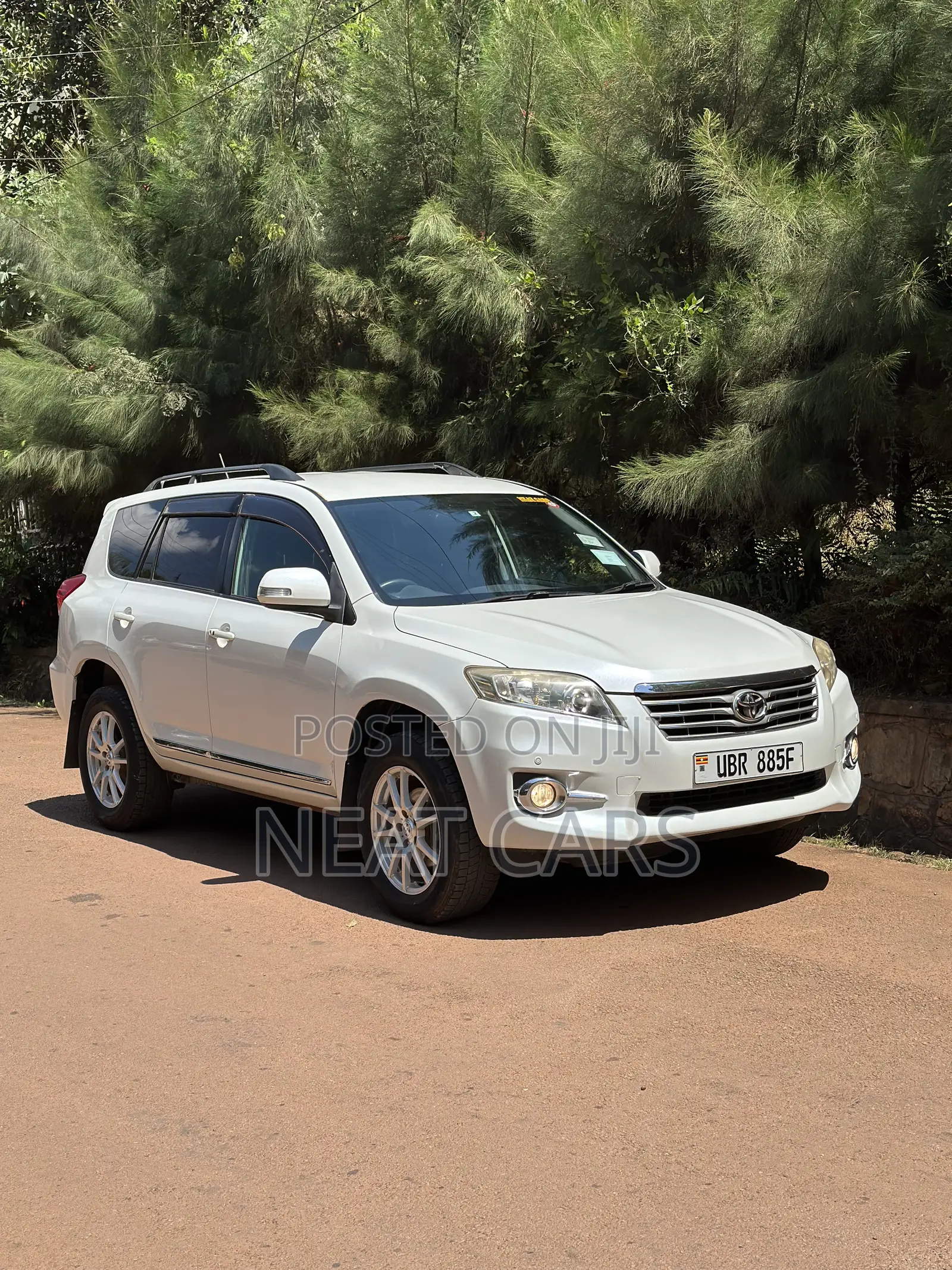 Toyota Vanguard 2012 Pearl