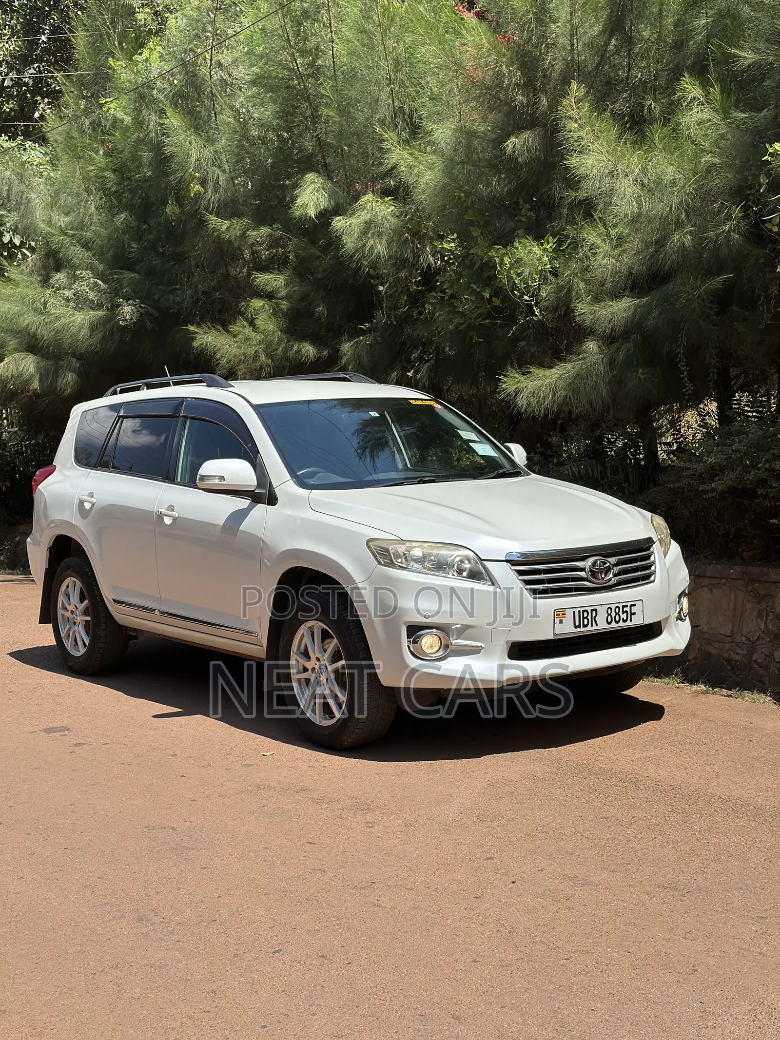 Toyota Vanguard 2012 Pearl