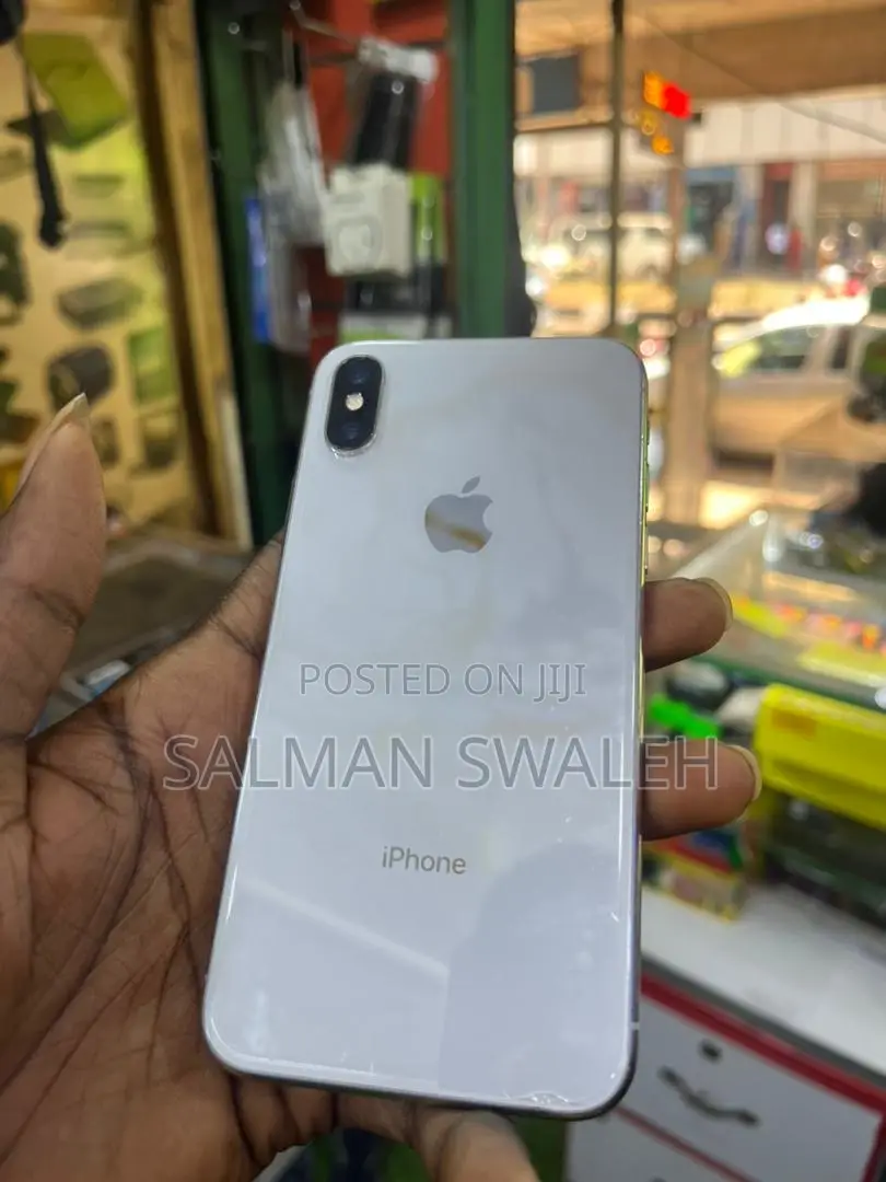 Apple iPhone X 256 GB White