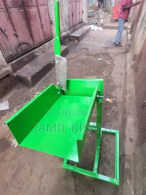 Manual Silage Cutter