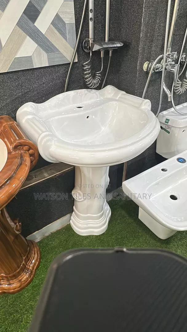 Wall Hug Basins