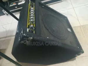 White Horse Guitar Combo