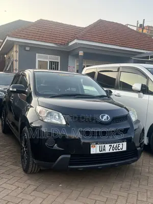 Toyota IST 2011 Black