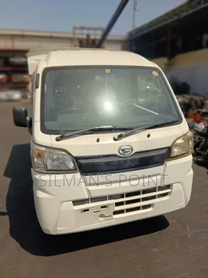 Daihatsu Hijet Truck 2018/20 Model Half Cut