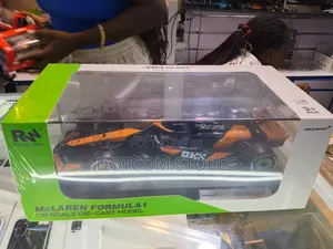 1:18 McLaren F1 Diecast Model