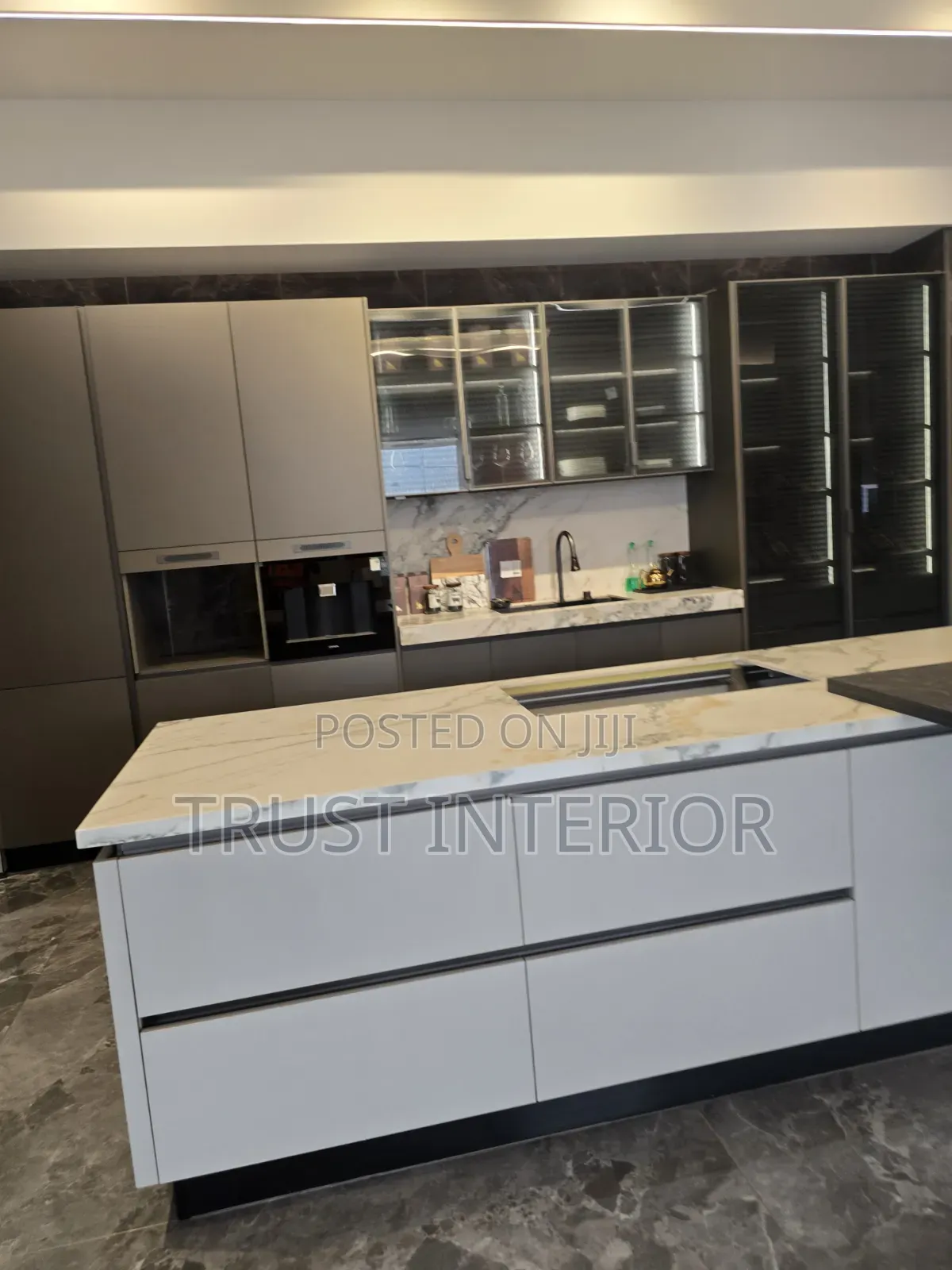 Kitchen Cabinets Professionals 9317