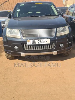Suzuki Escudo 2010 Black