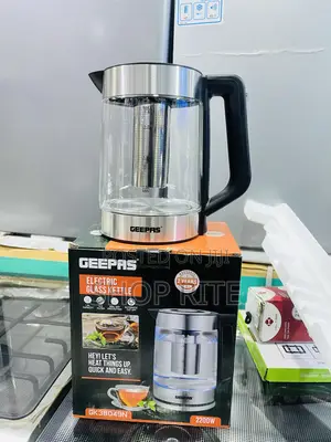 Geepas 1.8 Liters Unbreakable Glass Kettle