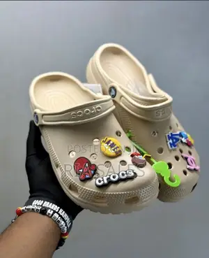 Crocs-Style