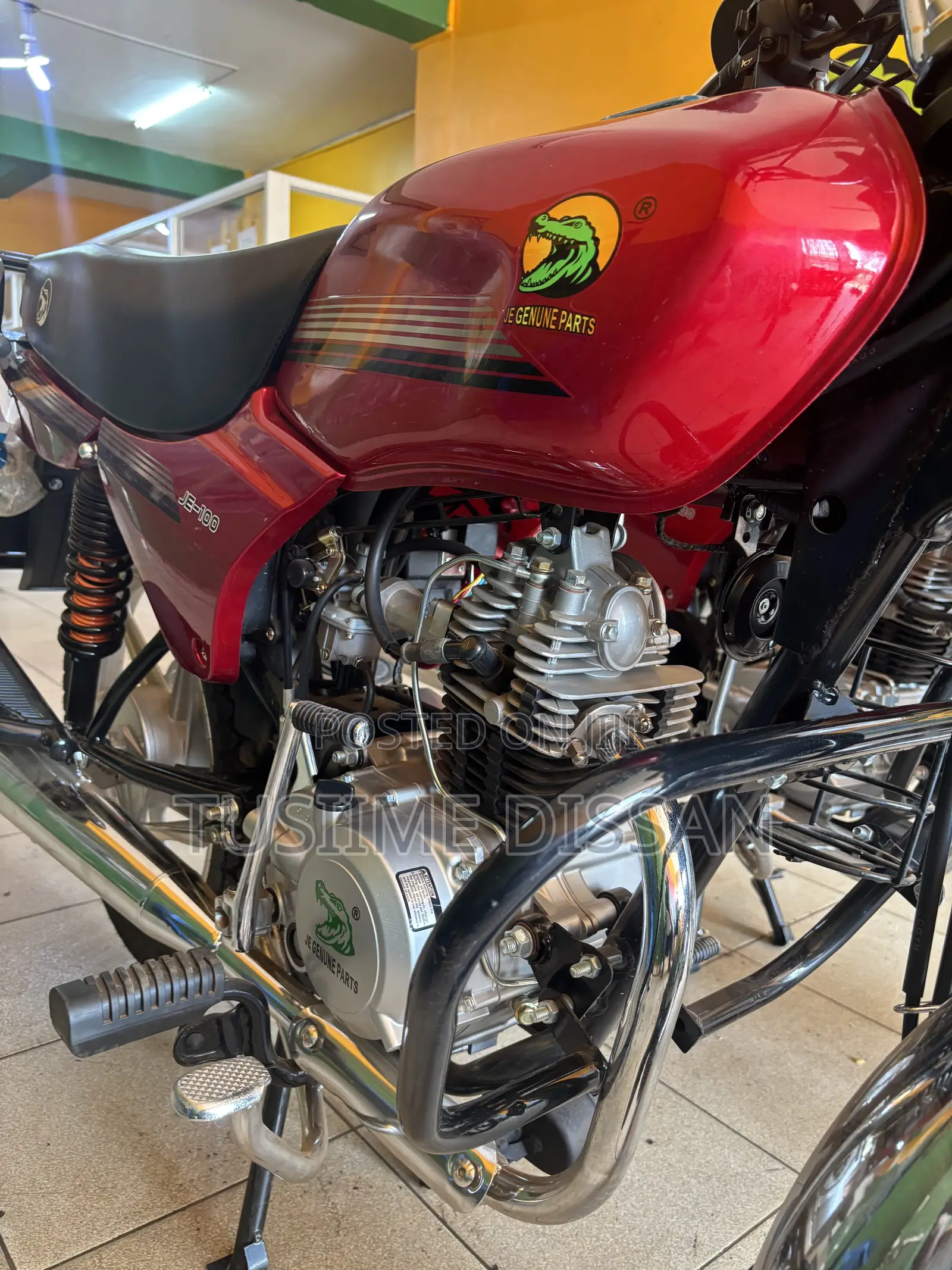 New Bajaj Boxer 100 2025 Red