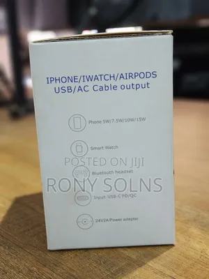 3-in-1 Magnetic Wireless Charging Station Designed for Apple Devices