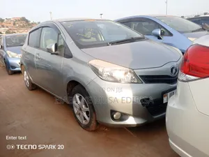 Toyota Vitz 2011 White
