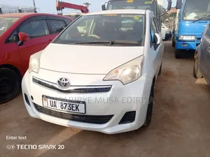 Toyota Ractis 2010 White