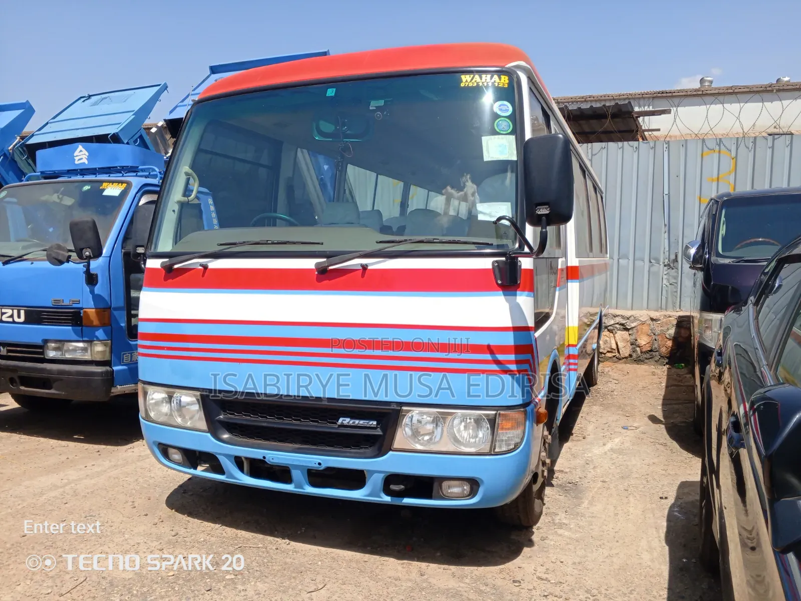 Mitsubishi Fuso Rosa 2012 White