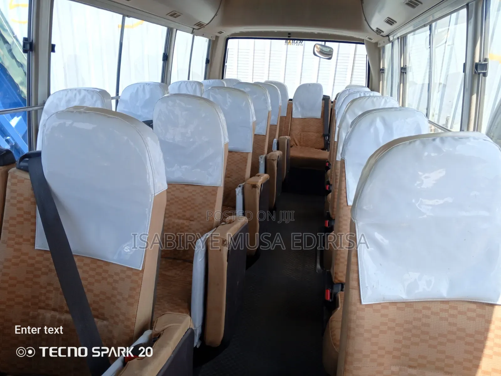 Mitsubishi Fuso Rosa 2012 White