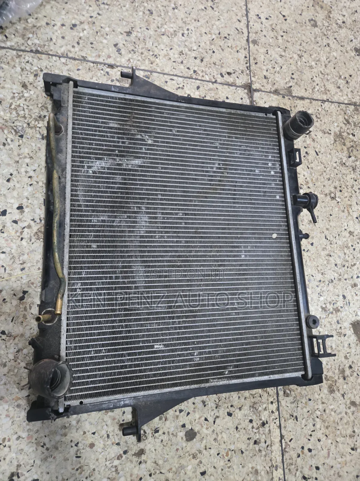 Isuzu Dmax 2012 - 2014 Radiator