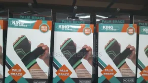 Palm Brace ~ 5206