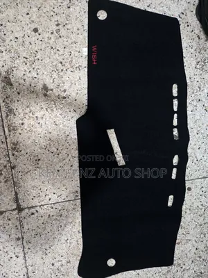 Toyota Wish 2003 - 2005 Dashboard Cover