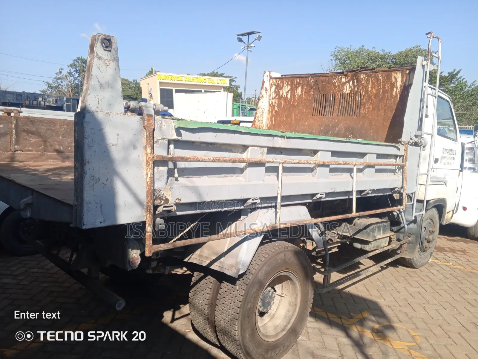 Isuzu Juston