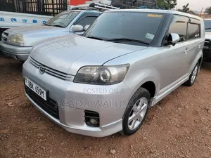 Toyota Corolla Rumion 2009 Silver
