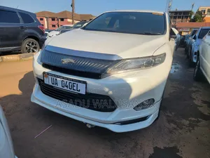 Toyota Harrier 2017 White