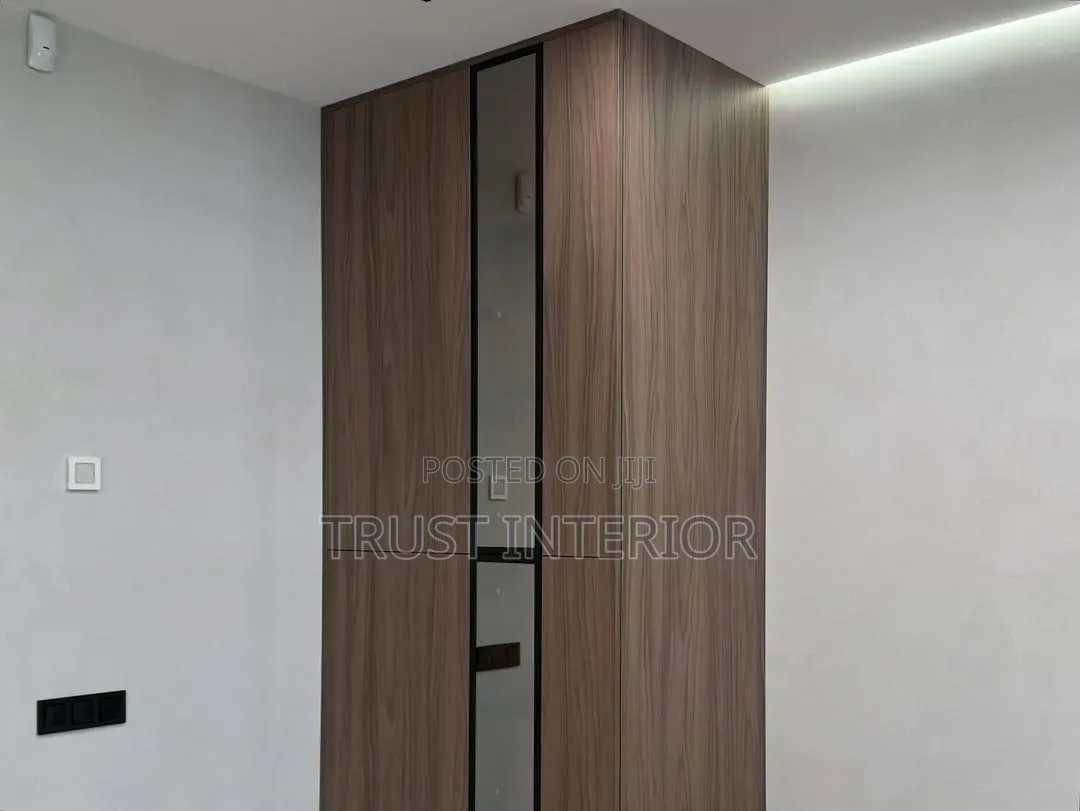 Eelegant Tv Unit 803
