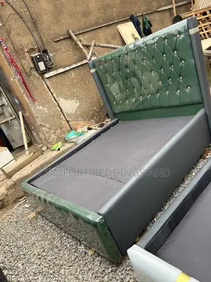 Leather Bed Five by Six Green