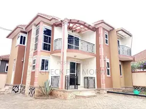 5bdrm Duplex in Bugolobi, Central Division for rent