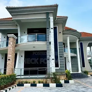 5bdrm Duplex in Kyanja, Central Division for rent