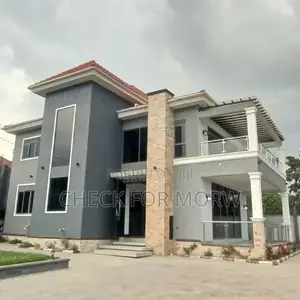 5bdrm Duplex in Muyenga, Central Division for rent