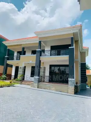 5bdrm Duplex in Buziga, Central Division for rent