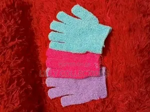 Exfoliating Shower Gloves