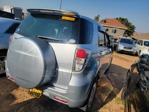 Toyota Rush 2016 Silver