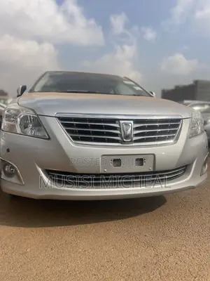 Toyota Premio 1.8 FWD 2013 Silver
