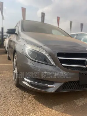 Mercedes-Benz B-Class B180 Petrol 2014 Gray