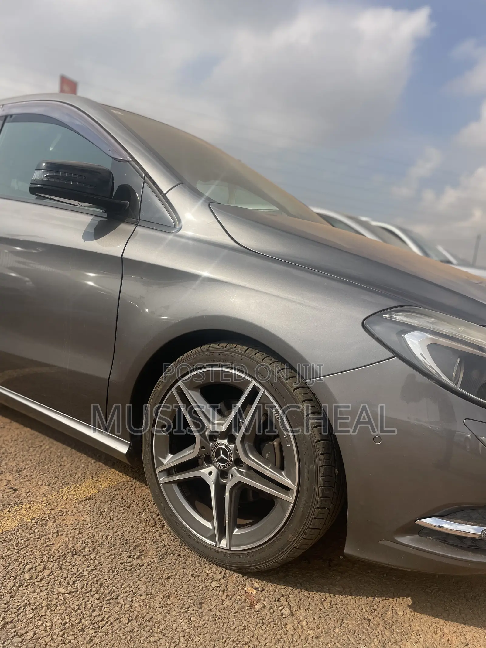 Mercedes-Benz B-Class B180 Petrol 2014 Gray