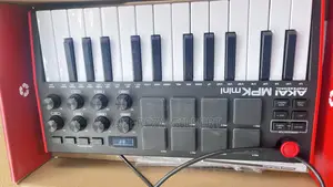 Akai Professional Piano