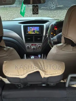 Subaru Forester 2011 White