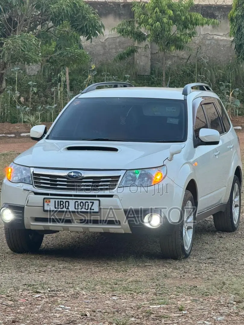 Subaru Forester 2011 White