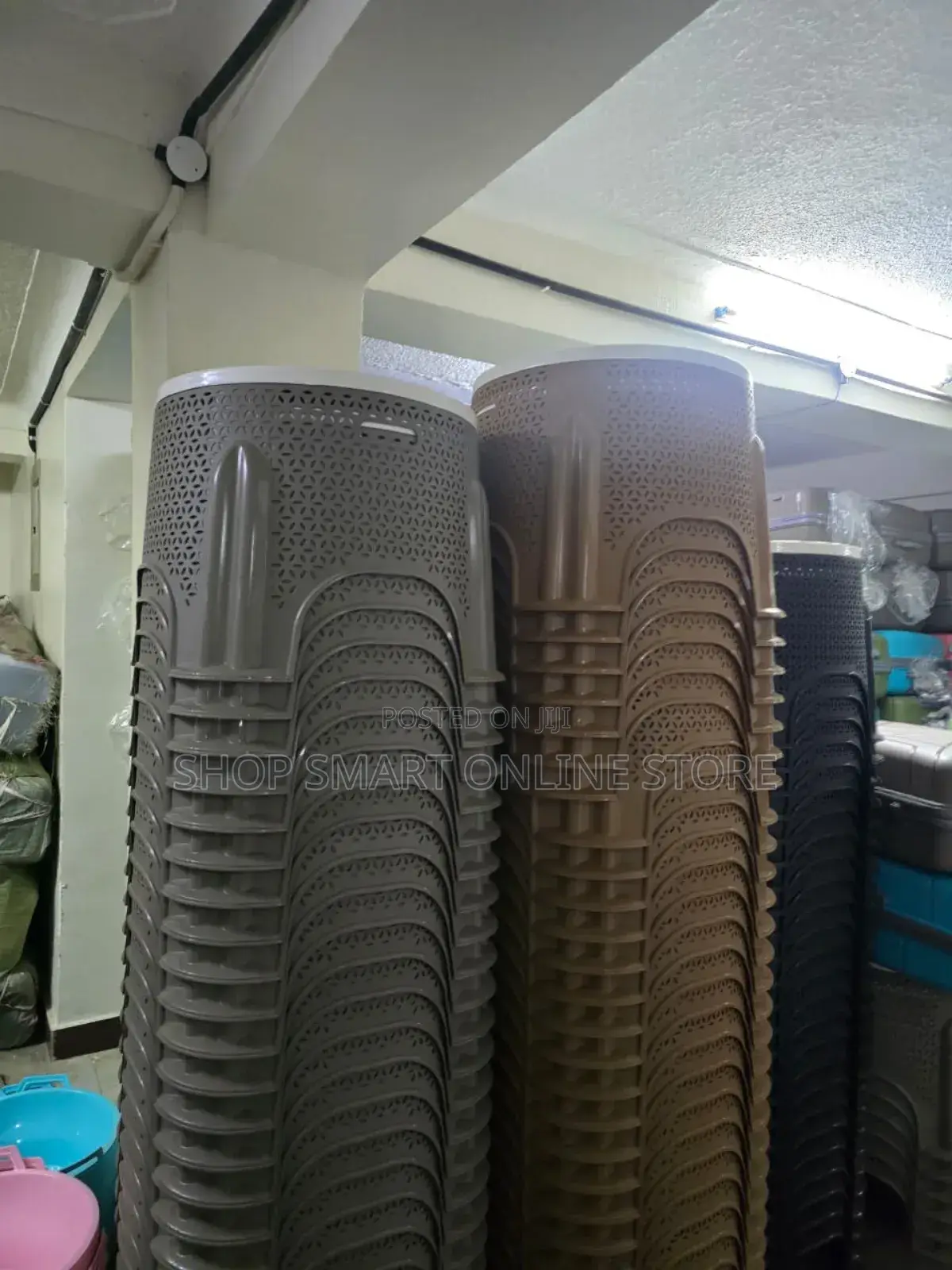 Centre Dining Plastic Tables Plastic Tables