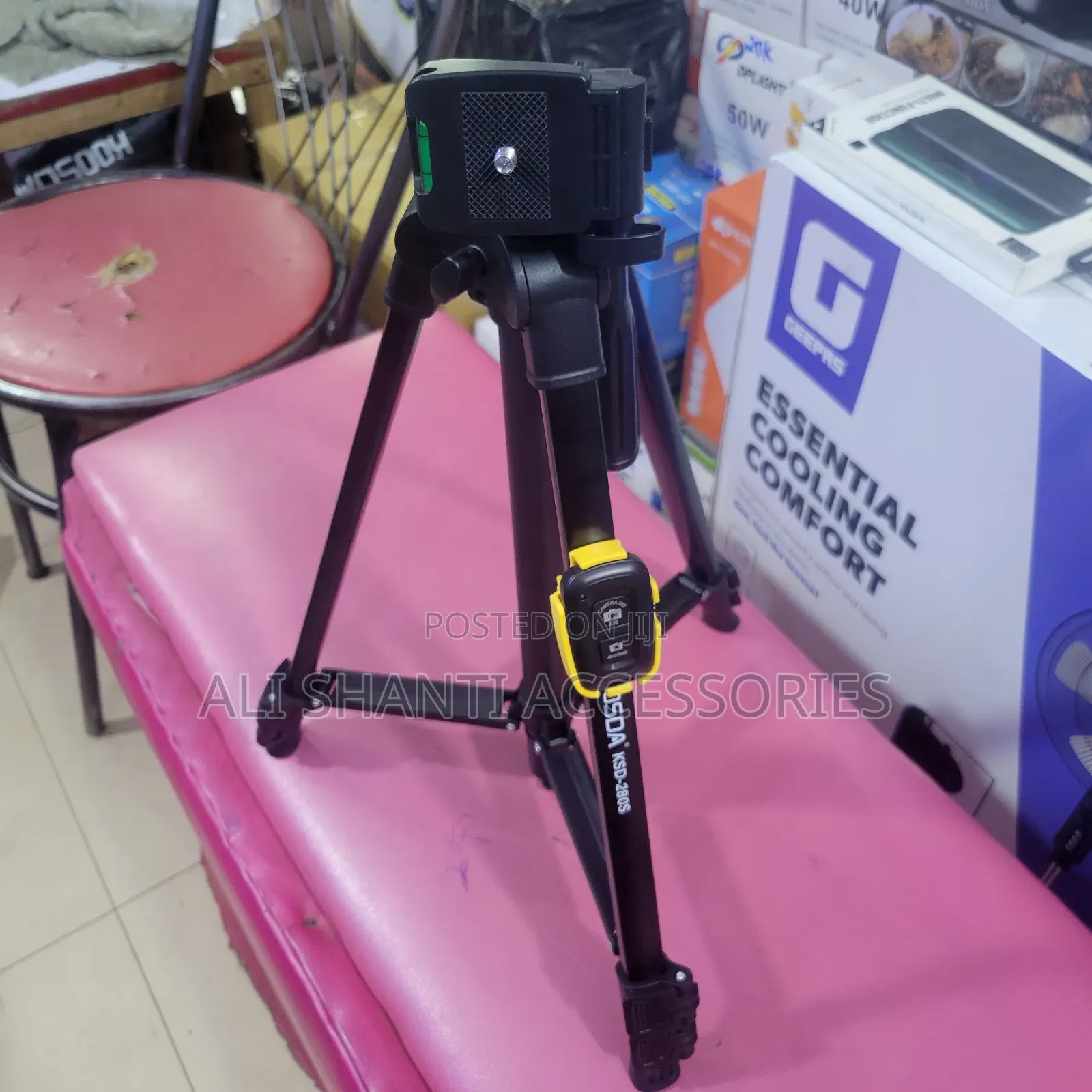 Tripod Stand/ Camera Stand With Remote